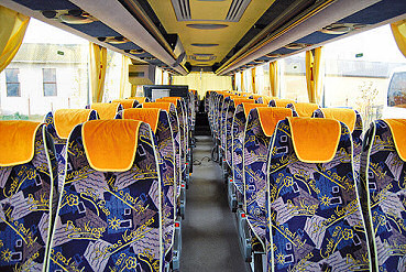 (c) Feh�rv�r Travel