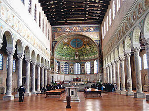 Ravenna  a S. Apollinaire in Classe-templom