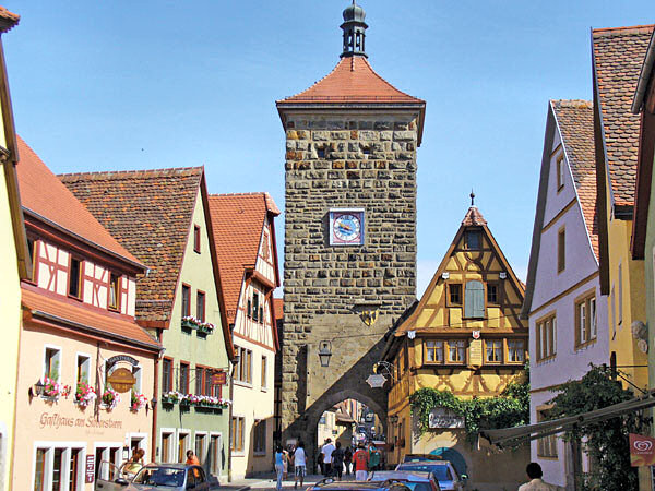(c) Fehérvár Travel