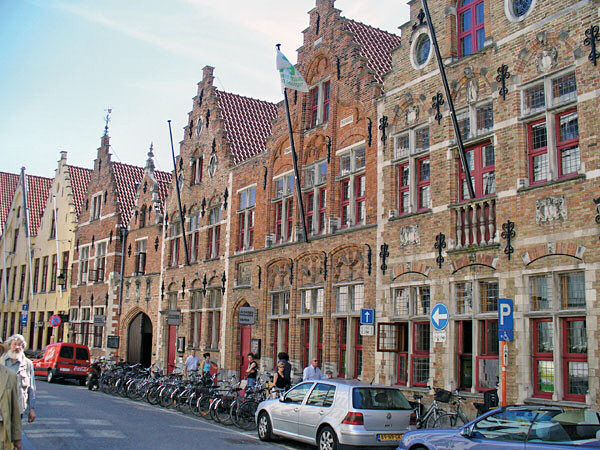 (c) Fehérvár Travel