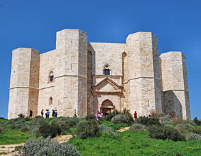 a titokzatos Castel del Monte