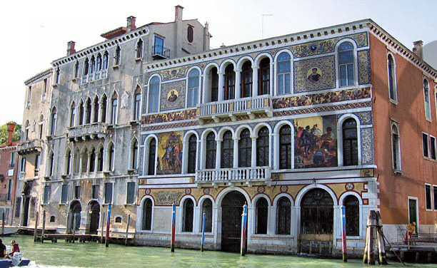 a Canal Grande egyik palotája